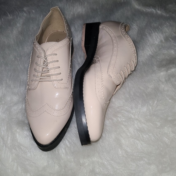 Gunmetal S. 8.5 Blush Pink Vegan Point Toe Oxford - Picture 1 of 8